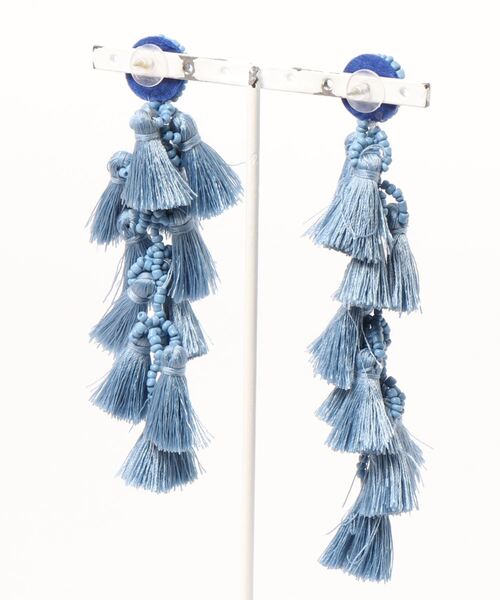 チャイハネ(チャイハネ)の「【チャイハネ】フリンジリーフピアス(ピアス(両耳用)・レディース・ブラック/ベージュ/レッド/ブルー・FREE)」の8枚目の写真