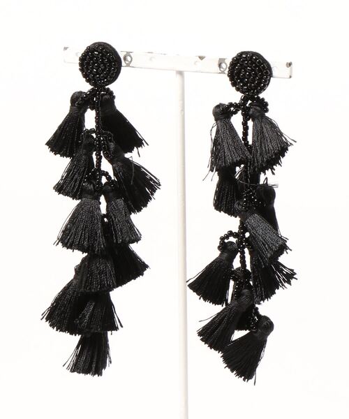 チャイハネ(チャイハネ)の「【チャイハネ】フリンジリーフピアス(ピアス(両耳用)・レディース・ブラック/ベージュ/レッド/ブルー・FREE)」の9枚目の写真