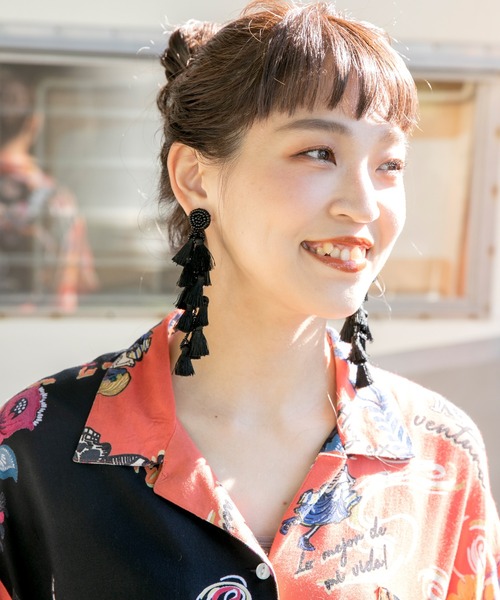 チャイハネ(チャイハネ)の「【チャイハネ】フリンジリーフピアス(ピアス(両耳用)・レディース・ブラック/ベージュ/レッド/ブルー・FREE)」の10枚目の写真