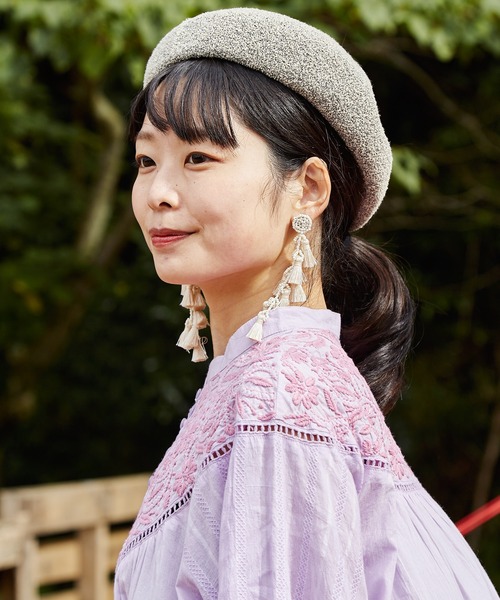 チャイハネ(チャイハネ)の「【チャイハネ】フリンジリーフピアス(ピアス(両耳用)・レディース・ブラック/ベージュ/レッド/ブルー・FREE)」の5枚目の写真