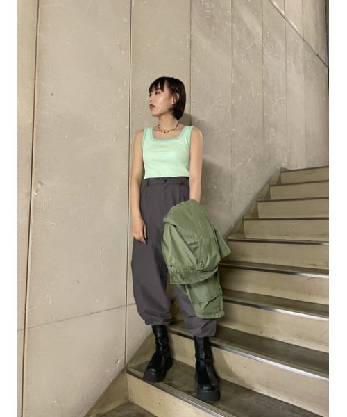 SLY(スライ)の「3D WIDE LEG PT ワイドレッグ パンツ(スラックス・レディース・ベージュ/グレー・2/1)」の9枚目の写真