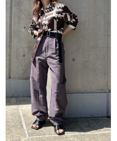 SLY(スライ)の「3D WIDE LEG PT ワイドレッグ パンツ(スラックス・レディース・ベージュ/グレー・2/1)」の17枚目の写真