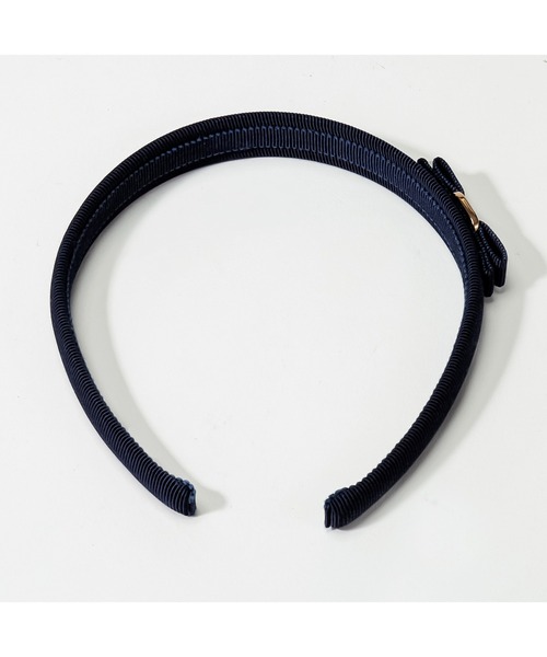 FERRAGAMO（フェラガモ）の「Salvatore Ferragamo VARA サルヴァトーレ フェラガモ ヴァラ・リボン カチューシャ（カチューシャ・レディース・ブラック×ゴールド/ネイビー・FREE）」の8枚目の写真