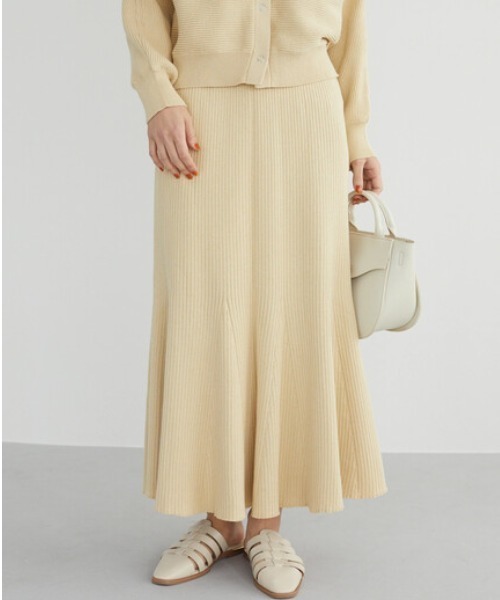 Green Parks(グリーンパークス)の「・SUGAR SPOON リブニットマーメイドスカート(スカート・レディース・ブラック/ベージュ/ピンク/ライトカーキ・FREE)」の1枚目の写真