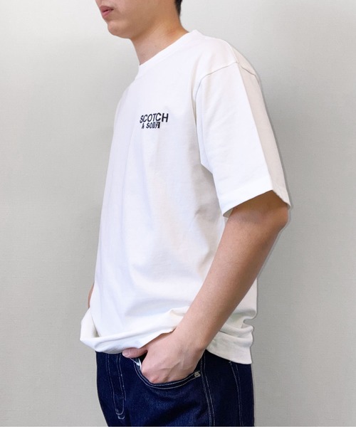 SCOTCH&SODA(スコッチアンドソーダ)の「アートワークプリントTシャツ【164525】(Tシャツ/カットソー・メンズ・ホワイト/ブラック・MEDIUM/X-LARGE/SMALL/LARGE)」の9枚目の写真