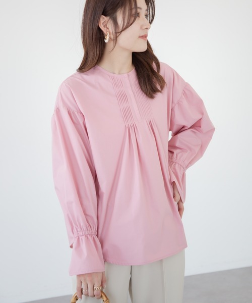 Green　Parks（グリーンパークス）の「・furry rate 2wayピンタックブラウス（シャツ/ブラウス・レディース・ベージュ/オフホワイト/ピンク/グリーン・FREE）」の4枚目の写真