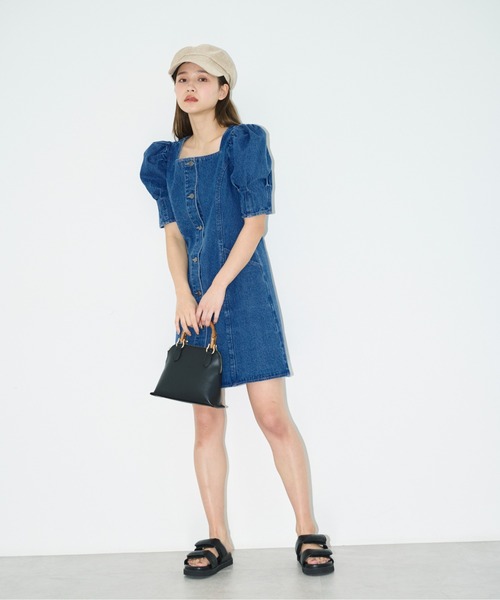 FREE'S MART（フリーズマート）の「フロントボタンパフ袖ミニワンピース（ワンピース・レディース・ホワイト系その他/ブルー系その他/ダークネイビー・MEDIUM/SMALL）」の4枚目の写真