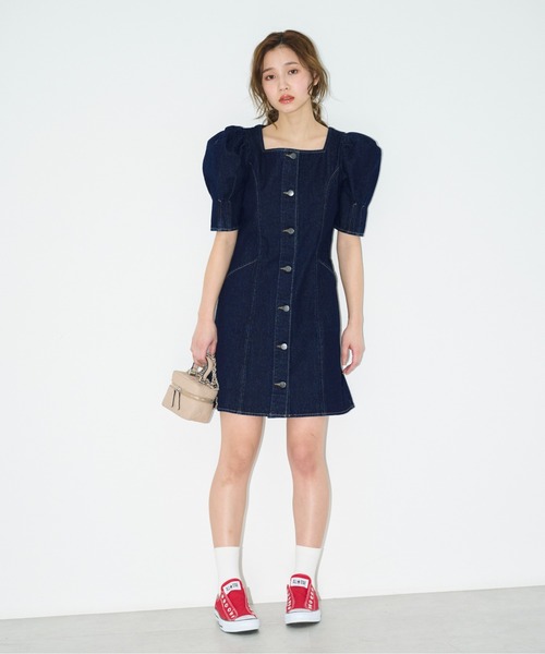 FREE'S MART（フリーズマート）の「フロントボタンパフ袖ミニワンピース（ワンピース・レディース・ホワイト系その他/ブルー系その他/ダークネイビー・MEDIUM/SMALL）」の9枚目の写真