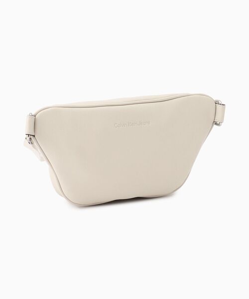 新品未使用  カルバンクライン  ウェストポーチ Calvin Klein（カルバン・クライン）の「PUレザー ウエスト