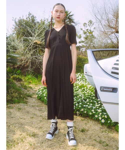 EMODA（エモダ）の「ロゴルーズソックス（ソックス/靴下・レディース・ブラック/ホワイト・FREE）」の5枚目の写真