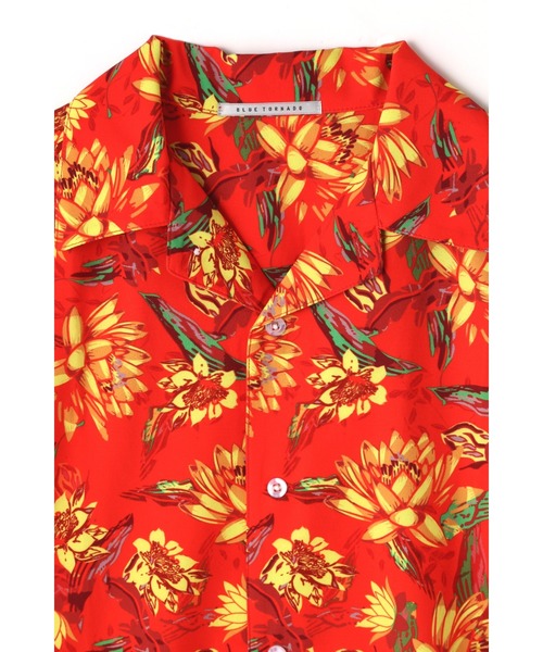 BLUE TORNADO（ブルートルネード）の「BLUE TORNADO∴フラワープリントアロハシャツ（シャツ/ブラウス・メンズ・レッド・M）」の8枚目の写真