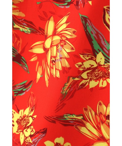 BLUE TORNADO（ブルートルネード）の「BLUE TORNADO∴フラワープリントアロハシャツ（シャツ/ブラウス・メンズ・レッド・M）」の11枚目の写真