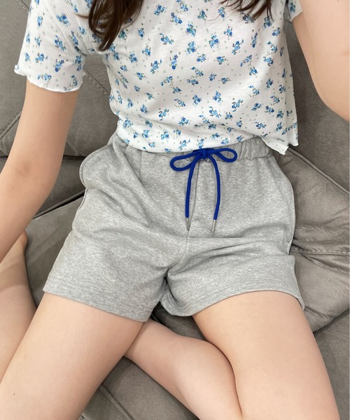 EPIMI E'PIMMY（エピミエピミー）の「配色コードスウェットショートパンツ（スウェットパンツ・レディース・ネイビー/オートミール/杢グレー・MEDIUM）」の2枚目の写真