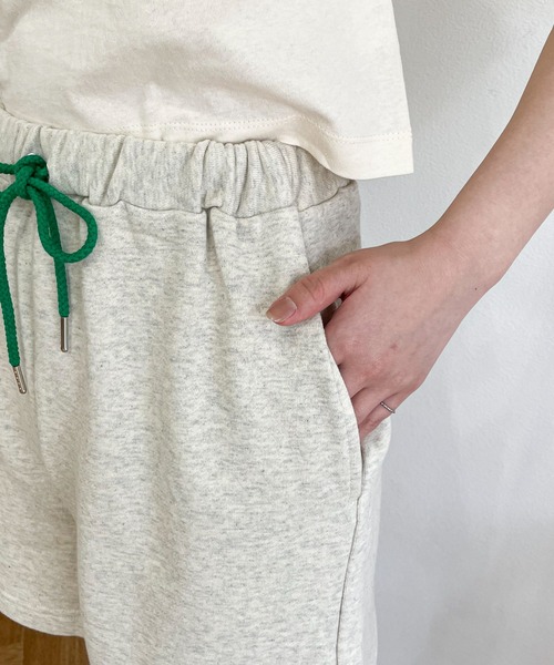 EPIMI E'PIMMY（エピミエピミー）の「配色コードスウェットショートパンツ（スウェットパンツ・レディース・ネイビー/オートミール/杢グレー・MEDIUM）」の8枚目の写真