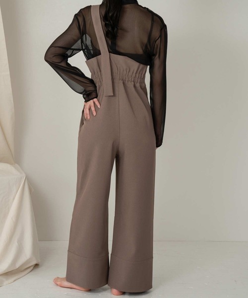 lawgy（ラウジー）の「asymmetry design all in one（つなぎ/オールインワン・レディース・グレイッシュベージュ/ブラック・FREE）」の7枚目の写真