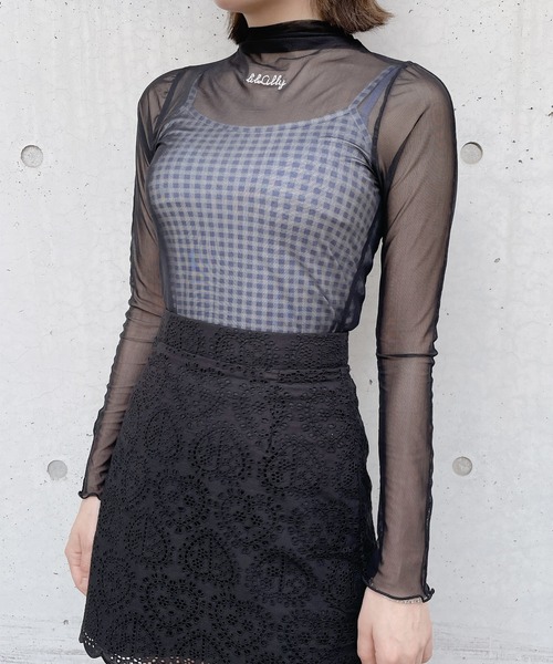 lilLilly（リルリリー）の「メッシュロゴトップス（Tシャツ/カットソー・レディース・ホワイト/ブラック/ベージュ・FREE）」の3枚目の写真