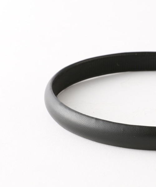 Me%（ミィパーセント）の「フェイクレザーホソドームカチューシャ（カチューシャ・レディース・ブラック/ダークブラウン/ブラウン/アイボリー・FREE）」の17枚目の写真