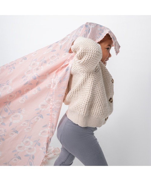 aden + anais essentials（エイデンアンドアネイエッセンシャルズ）の「スワドル 2枚入り（おくるみ・キッズ・サーモンピンク・FREE）」の5枚目の写真