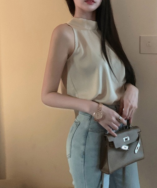 セール】ホルターネックバックリボンサテントップス