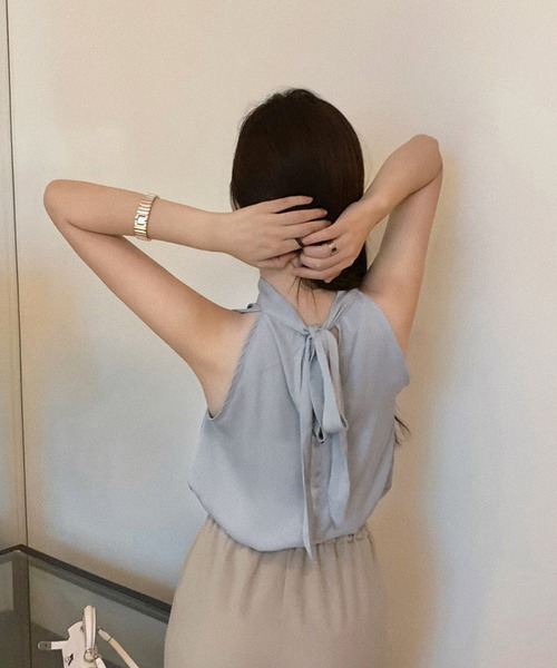 Dita Muaj.(ディータムアージュ)の「ホルターネックバックリボンサテントップス(キャミソール・レディース・ライトブルー/アイボリー・FREE)」の16枚目の写真