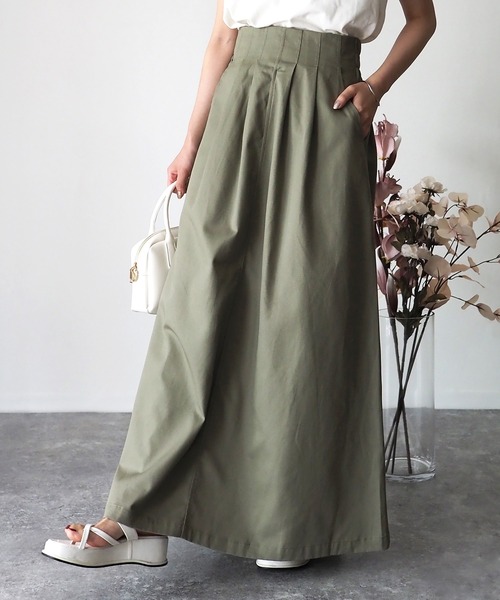 Riberry（リベリー）の「ハイウエストタックAラインスカート（スカート・レディース・ブラック/ベージュ/カーキ・MEDIUM）」の8枚目の写真