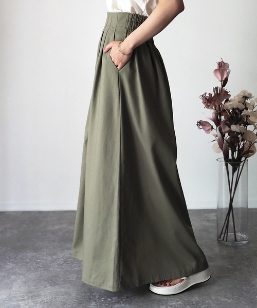 Riberry（リベリー）の「ハイウエストタックAラインスカート（スカート・レディース・ブラック/ベージュ/カーキ・MEDIUM）」の10枚目の写真