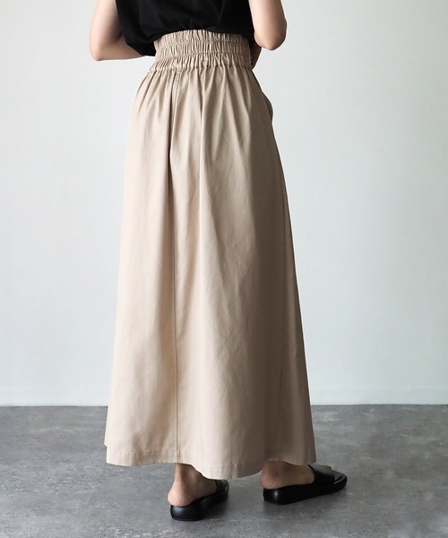 Riberry（リベリー）の「ハイウエストタックAラインスカート（スカート・レディース・ブラック/ベージュ/カーキ・MEDIUM）」の13枚目の写真