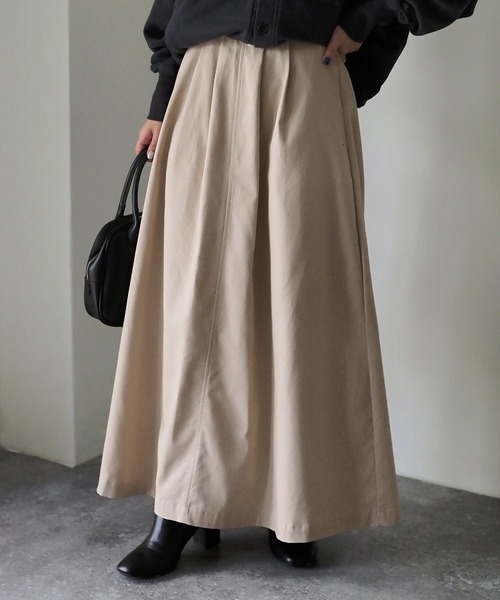 Riberry（リベリー）の「ハイウエストタックAラインスカート（スカート・レディース・ブラック/ベージュ/カーキ・MEDIUM）」の21枚目の写真