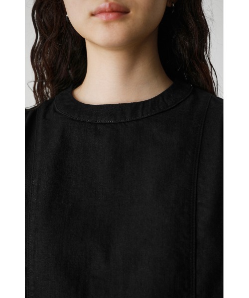 AZUL by moussy（アズールバイマウジー）の「DENIM PUFF BLOUSE/デニムパフブラウス（Tシャツ/カットソー・レディース・ブラック/ワンウォッシュ・SMALL/MEDIUM）」の10枚目の写真