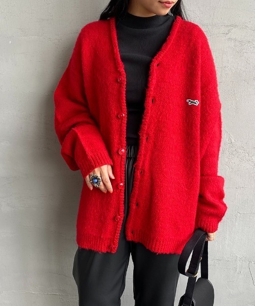 TOWNCRAFT（タウンクラフト）の「【men's FUDGE1月号掲載】[TOWN CRAFT・THE FOX/タウンクラフト・ザフォックス] 別注 ワンポイントロゴ刺繍 シャギーニットカーディガン（カーディガン/ボレロ・レディース・ライトグレー/ネイビー/ブラウン/レッド/グリーン・S/M/L）」の5枚目の写真