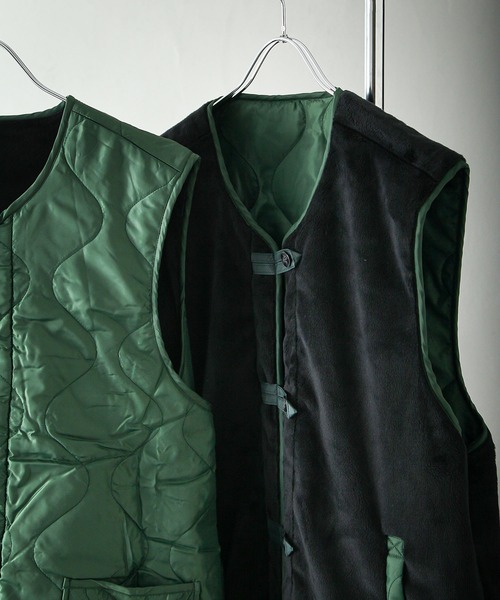 NILWAY（ニルウェイ）の「リバーシブル キルティング ボアファー ベスト（ベスト・レディース・ブラック×グリーン/グレー系/ベージュ系・MEDIUM/LARGE）」の9枚目の写真