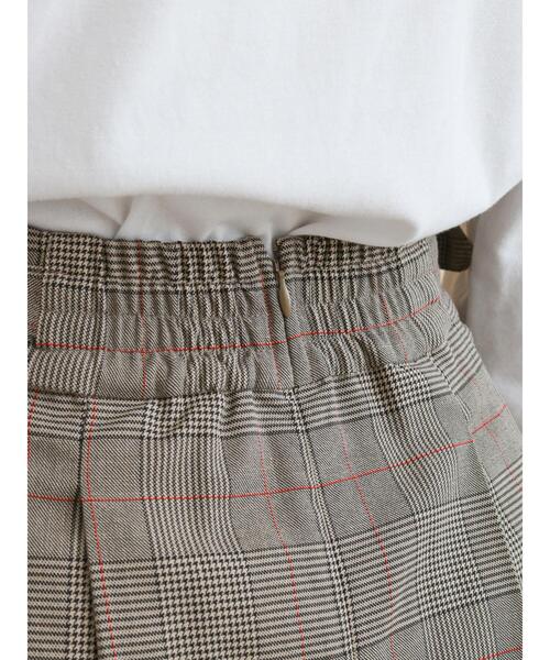 Te chichi（テチチ）の「サイドバックルタックスカート【セットアップ可】（スカート・レディース・ベージュ/ネイビー/ブラウン・SMALL/MEDIUM）」の20枚目の写真