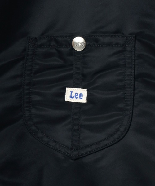 Lee（リー）の「Lee/リー REVERSIBLE BOA ZIP COAT/オーバーサイズ リバーシブル ボア ジャケット（ノーカラージャケット・レディース・ブラック/オリーブ・S/M）」の4枚目の写真