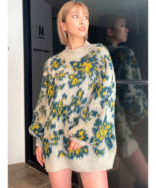 GYDA（ジェイダ）の「MOSAIC FLOWER PATTERN ニットトップス（ニット/セーター・レディース・ベージュ/オフホワイト・FREE）」の14枚目の写真