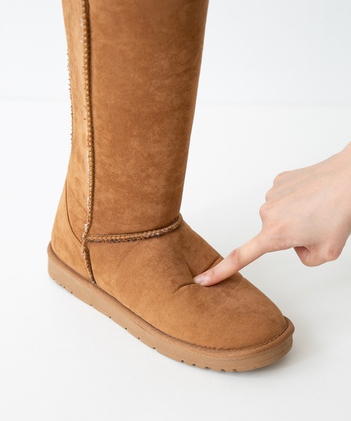 mooimooi（モーイモーイ）の「防寒 撥水 ふわふわ フェイク ファー 2way ロング ムートンブーツ（ブーツ・レディース・キャメル/チャコールグレー/ベージュ/ダークブラウン/ブラック・3L/L/LL/4L/M/S）」の20枚目の写真