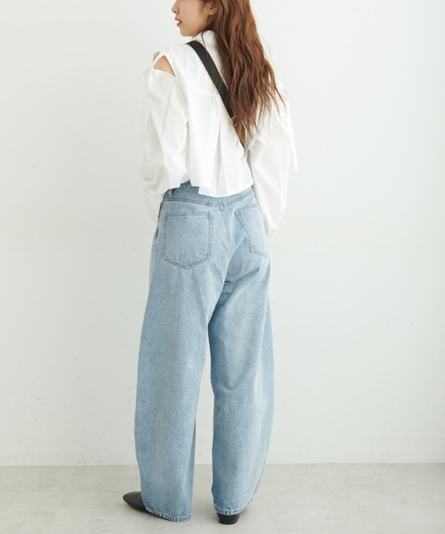 FREE'S MART（フリーズマート）の「◇デニムエッグパンツ（デニムパンツ・レディース・ライトインディゴブルー/ワンウォッシュ・MEDIUM/SMALL）」の4枚目の写真