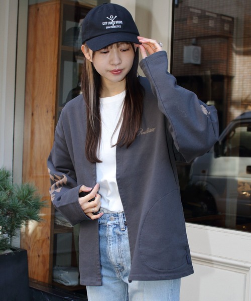 PENDLETON(ペンドルトン)の「PENDLETON/ペンドルトン バックプリントスウェットカーディガン BACK PRINT SWEAT CARDIGAN 2475-9006(カーディガン/ボレロ・レディース・チャコールグレー/ライトベージュ・M/L)」の6枚目の写真