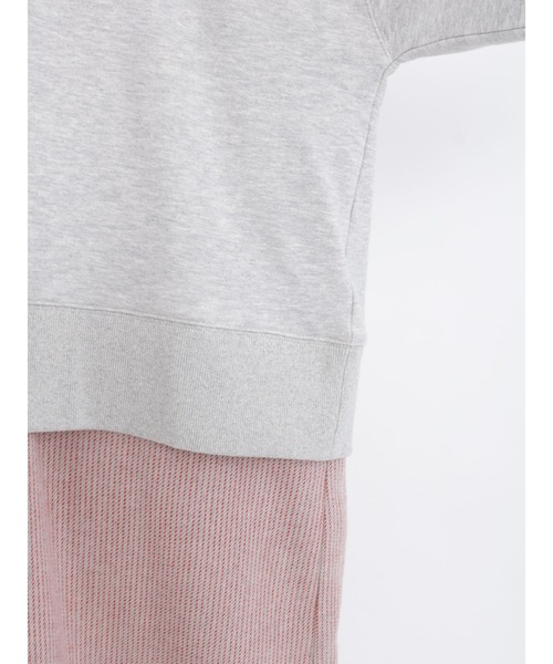 Samansa Mos2(サマンサ モスモス)の「花柄アップリケロゴスウェット(スウェット・レディース・キナリ/ブラック/グレー・フリ-)」の8枚目の写真