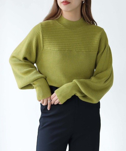 HER CLOSET(ハークローゼット)の「【shemoshelly】ヨークデザインニット(ニット/セーター・レディース・グリーン/ベージュ/ブラック/オレンジ/ブルー/オフホワイト・M)」の4枚目の写真