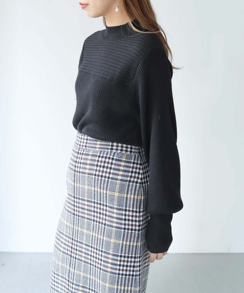 HER CLOSET(ハークローゼット)の「【shemoshelly】ヨークデザインニット(ニット/セーター・レディース・グリーン/ベージュ/ブラック/オレンジ/ブルー/オフホワイト・M)」の22枚目の写真