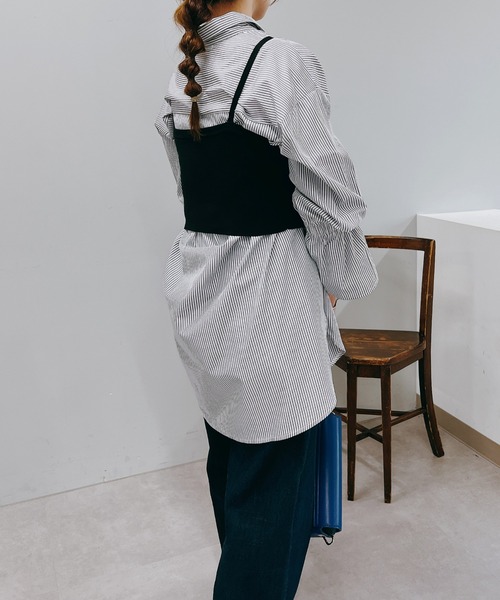 un dix cors（アンディコール）の「こなれ感を演出する　キャミニットビスチェ（ニット/セーター・レディース・ブラック/ベージュ・FREE）」の9枚目の写真