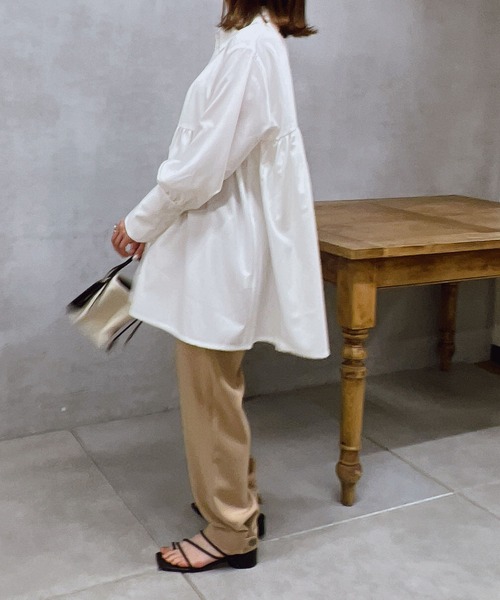 un dix cors（アンディコール）の「ビッグカフスブラウス（シャツ/ブラウス・レディース・ブラック/ホワイト・FREE）」の11枚目の写真