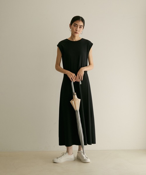 SALON adam et rope'（サロン アダム エ ロペ）の「【SALONオリジナル】ベルドームアンブレラ（ツートンカラー）（長傘・レディース・ベージュ/グレー/カーキ・FREE）」の17枚目の写真