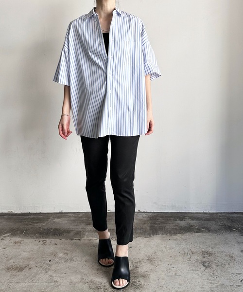 COMMON WARE（コモンウェアー）の「COMMONWARE:コットン ブロード ビッグサイズレギュラーカラーシャツS/S（シャツ/ブラウス・レディース・グレイッシュベージュ/グリーン/イエロー/ブラック/ブラック×ホワイト/ラベンダー/サックスブルー/グリーン系/ホワイト×ブルー/ホワイト/サックスブルー系・XL/L/M）」の18枚目の写真