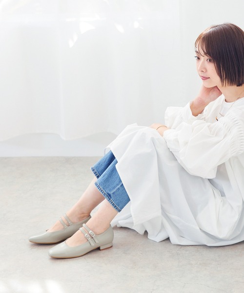 menue(メヌエ)の「メリージェーンスクエアトゥパンプス(パンプス・レディース・グレイッシュベージュ/グリーン/アイボリー/ブラック系・22.5cm/23.0cm/23.5cm/24.0cm/21.5cm/24.5cm/25.0cm/25.5cm/22.0cm/26.0cm)」の19枚目の写真