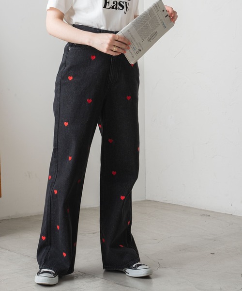 WEGO（ウィゴー）の「WEGO/パターン刺繍デニムパンツ（デニムパンツ・レディース・ブラック/ブラック系その他/インディゴブルー/ライトインディゴブルー・SMALL/MEDIUM）」の16枚目の写真