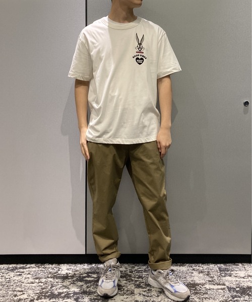 SCOTCH&SODA(スコッチアンドソーダ)の「LOONEY TUNES x SCOTCH & SODA ユニセックスTシャツ【172387】(Tシャツ/カットソー・メンズ・ホワイト/ネイビー・SMALL/MEDIUM/LARGE/X-SMALL)」の14枚目の写真