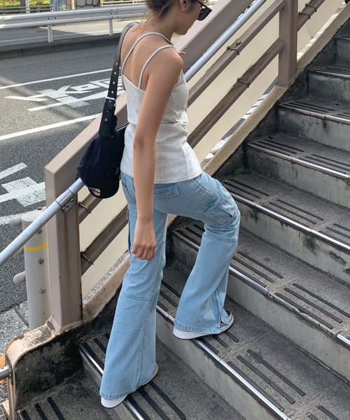 SHAGGIE(シャギー)の「【カップ付き】アシメントリーリブカットキャミソール(キャミソール・レディース・グレー/ナチュラル/カーキ/ブラック・FREE)」の19枚目の写真