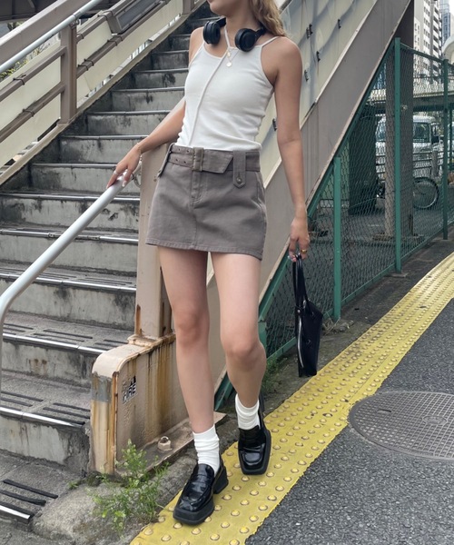 SHAGGIE(シャギー)の「【カップ付き】アシメントリーリブカットキャミソール(キャミソール・レディース・グレー/ナチュラル/カーキ/ブラック・FREE)」の7枚目の写真