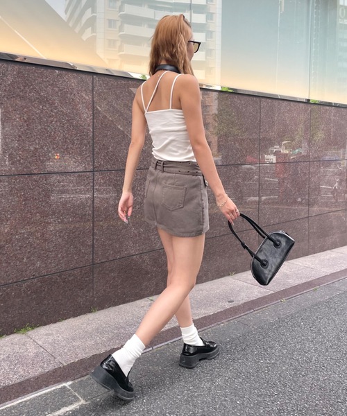 SHAGGIE(シャギー)の「【カップ付き】アシメントリーリブカットキャミソール(キャミソール・レディース・グレー/ナチュラル/カーキ/ブラック・FREE)」の8枚目の写真